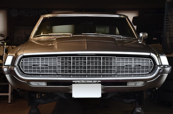 入庫車】1968 Ford Thunderbird